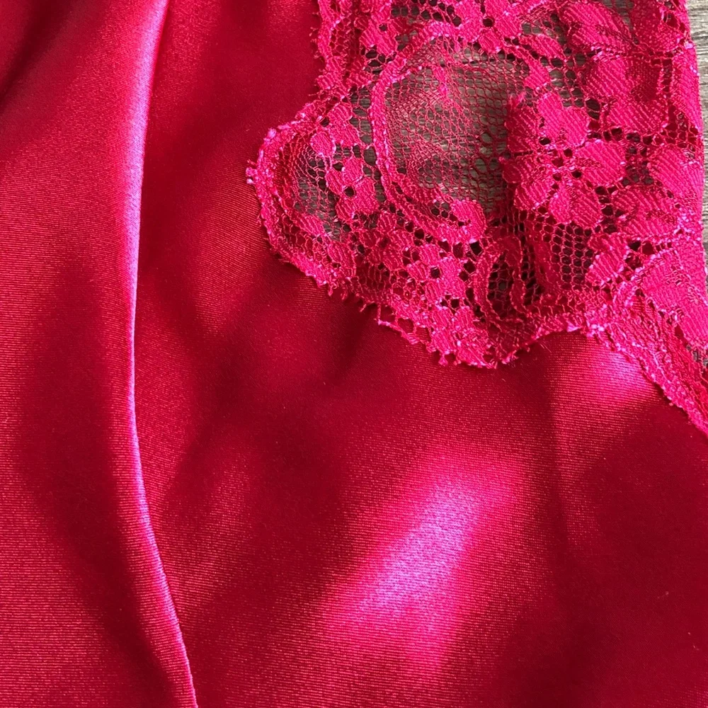 Victoria’s Secret Vintage Red Satin Slip Nightgown Lingerie Lace Small